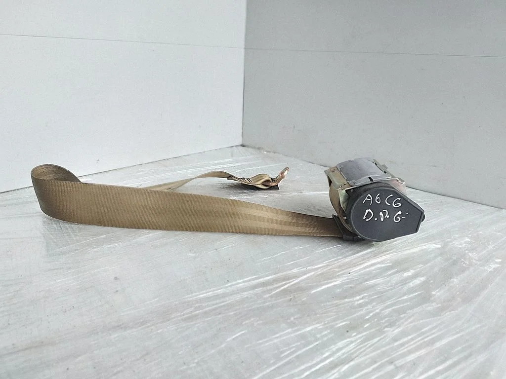 Pas bezpieczeństwa tylny 4F0857805E