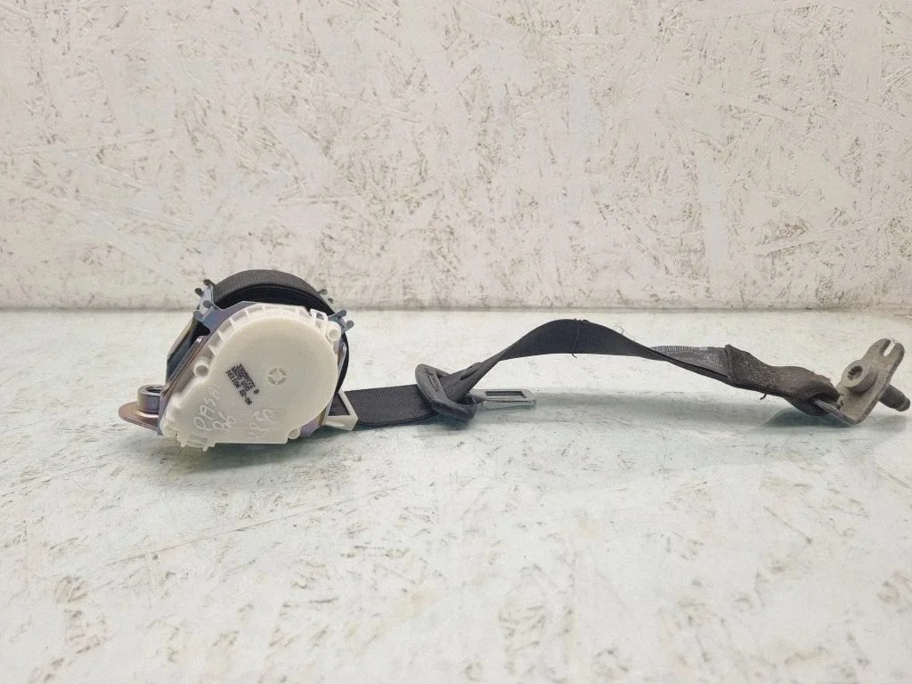 Rear seatbelt 3C9867805G