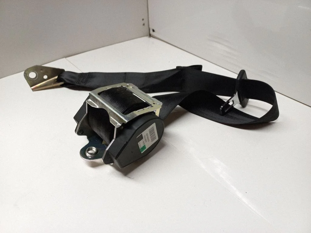 Rear seatbelt 1K6857806F