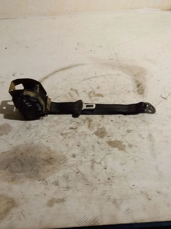 Rear seatbelt 6L0857805B