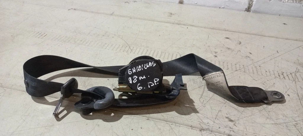 Tagumine turvavöö 7M0857812E