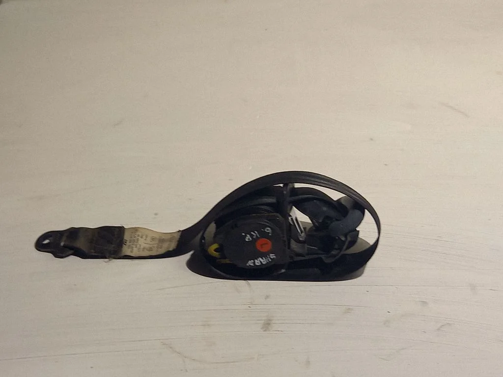 Rear seatbelt – Volkswagen Sharan (2001-2010)