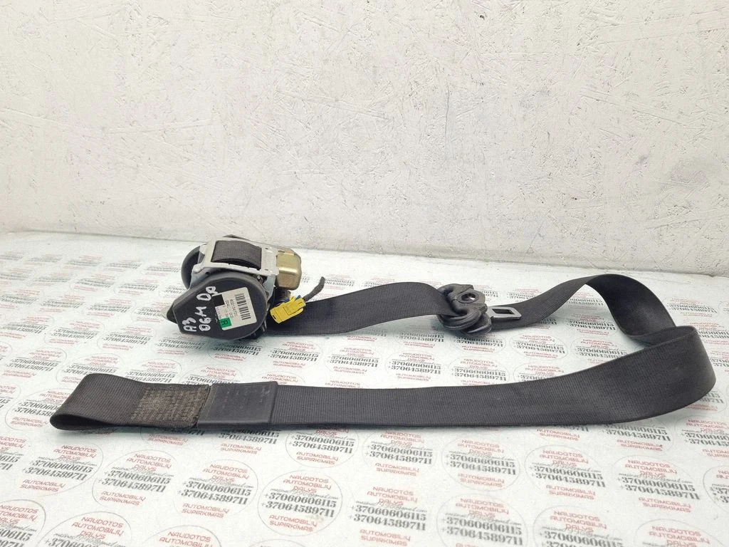 Front seatbelt – Audi A3 S3 8P (2003-2012)