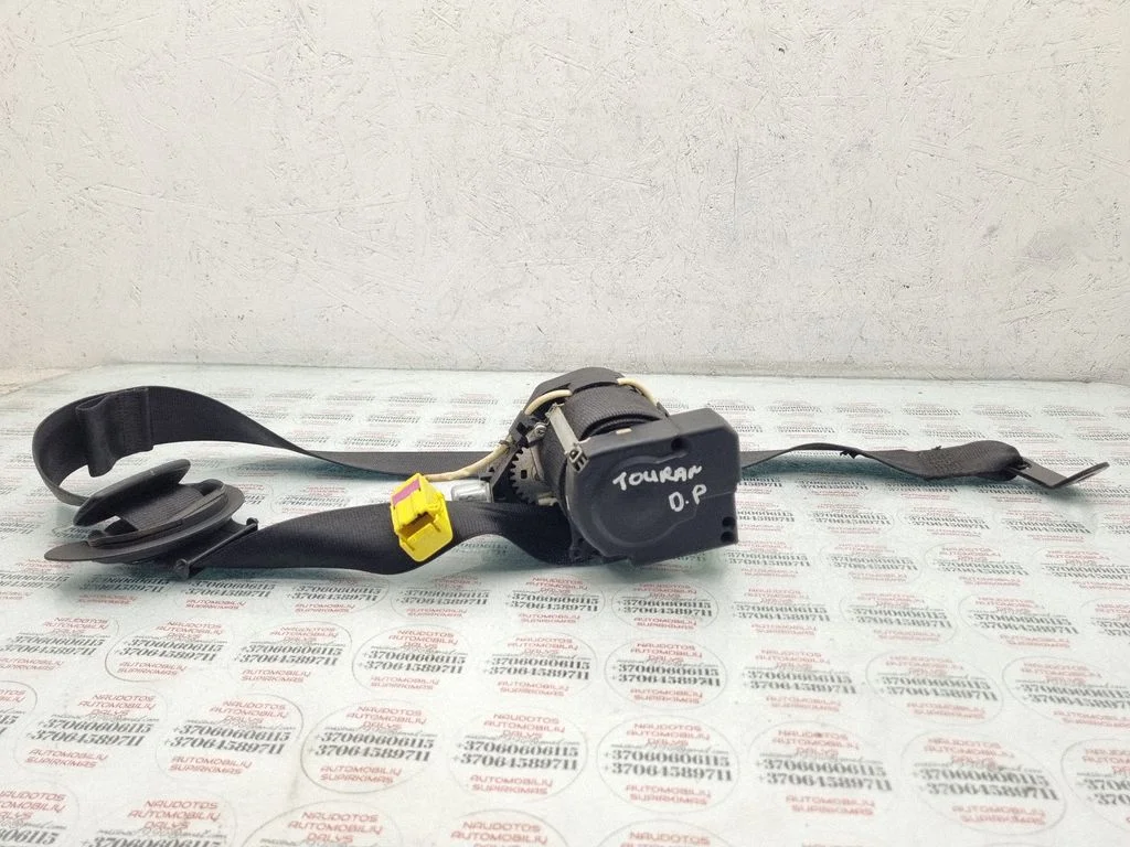 Front seatbelt – Volkswagen Touran I (2003-2010)
