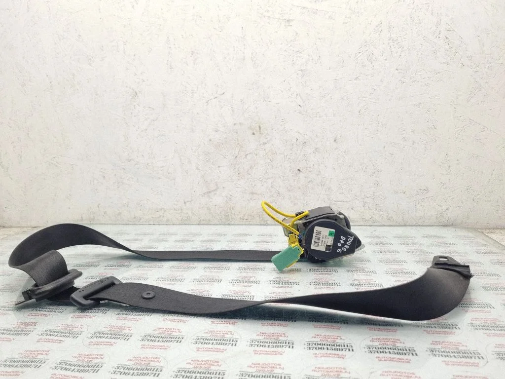 Front seatbelt – Volkswagen Touareg I (2002-2010)