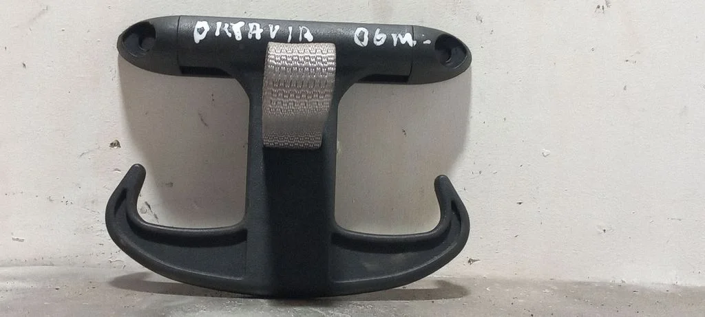 Other trunk/boot trim element – Skoda Octavia Mk2 (1Z) (2004-2013)