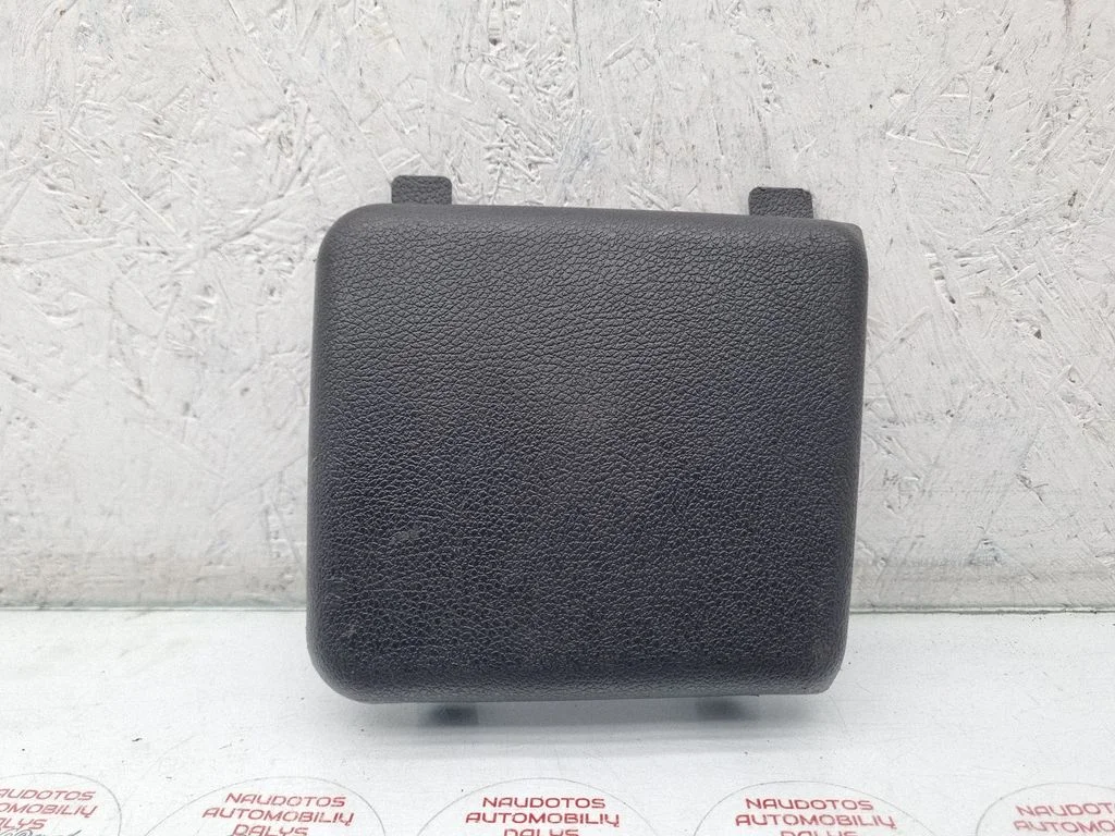 Muu pagasiruumi viimistluse osa 1M5867657