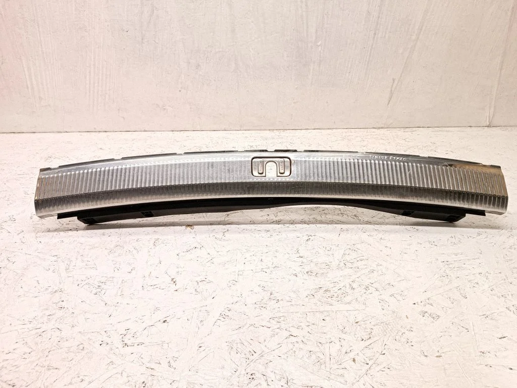 Pagasiruumi läve kaitseviimistlus – Audi A6 Allroad C6 (2006-2011)