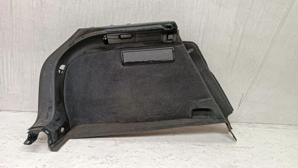 Trunk/boot side trim panel 8P4863879