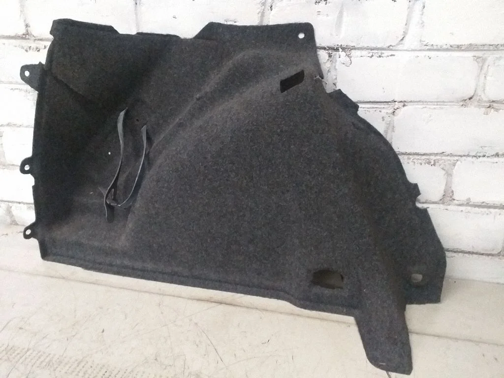 Trunk/boot side trim panel 1K6867427S