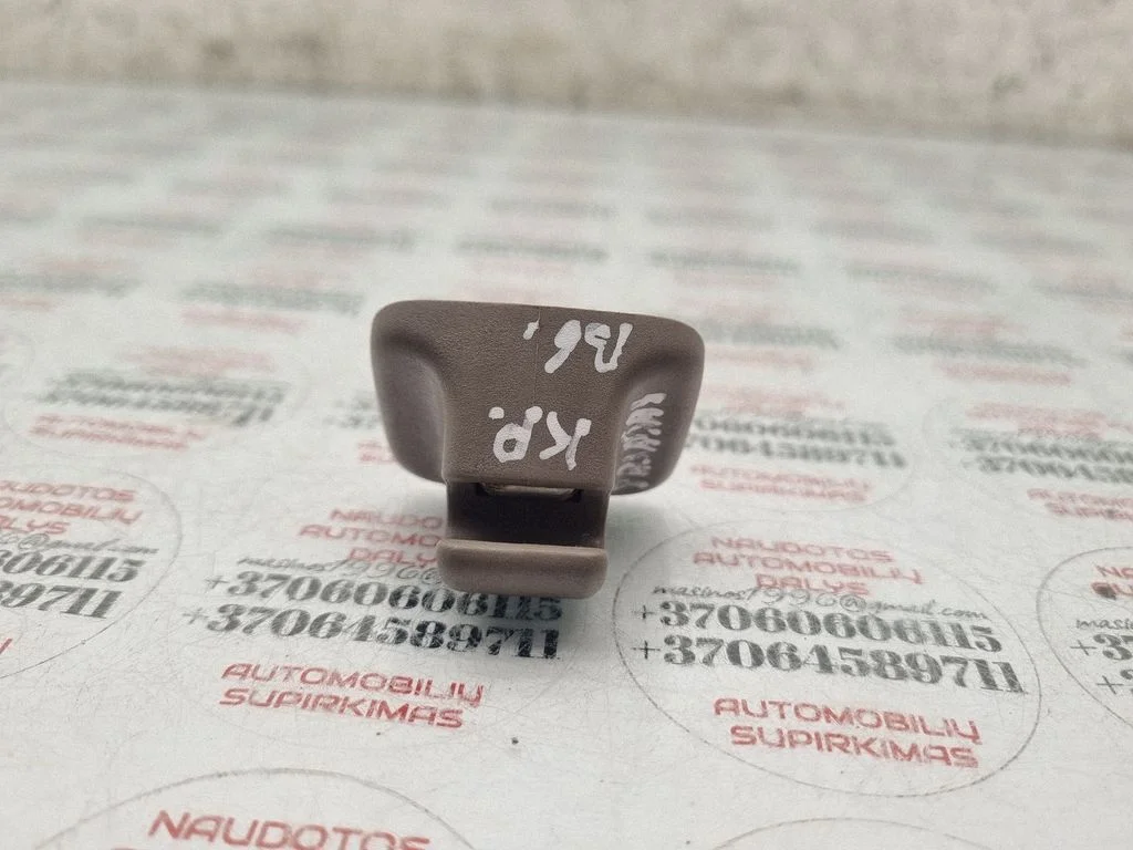 Sun visor clip/hook/bracket 1K0857561B