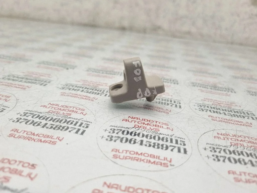 Sun visor clip/hook/bracket 5Z0857651