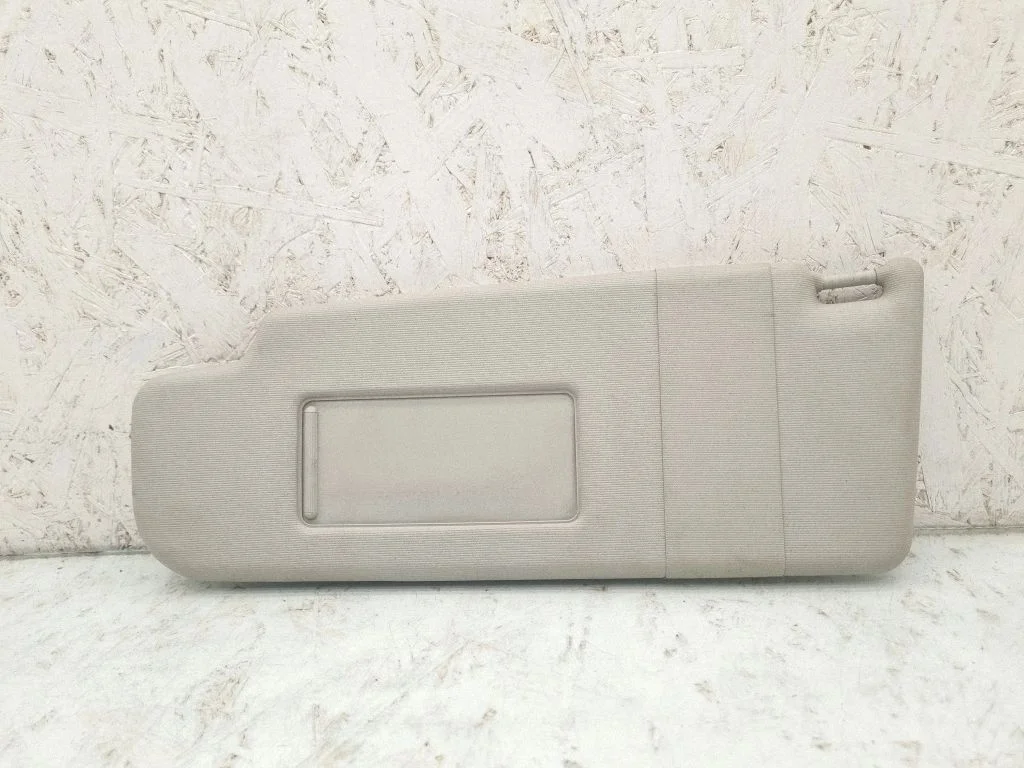 Sun visor – front left