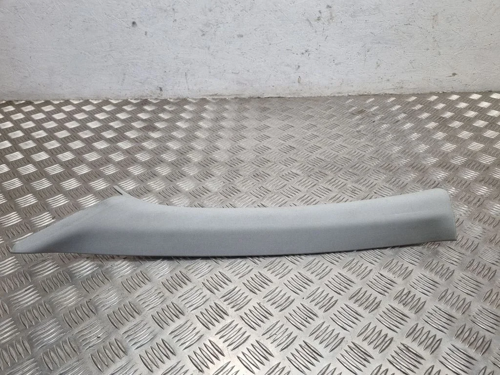 (A) piilari kate 5E0867233