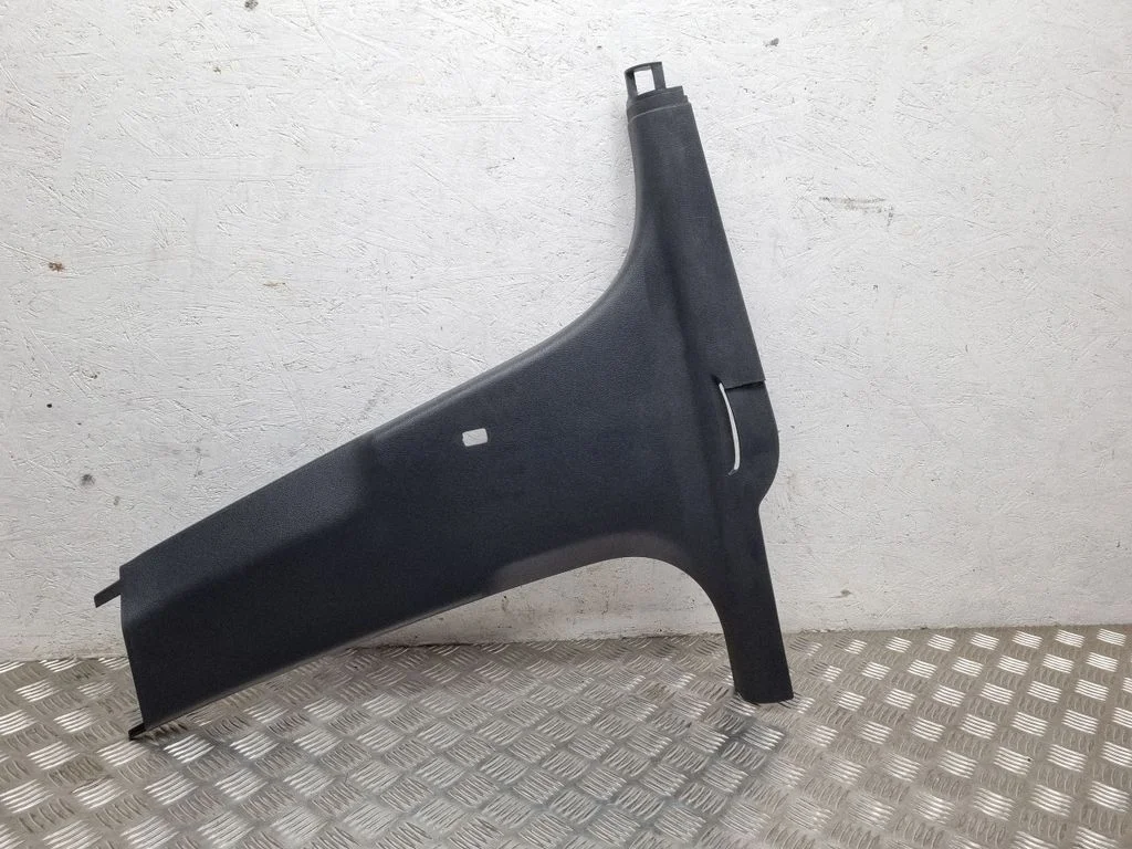 (B) piilari kate (alumine) 5E0853369