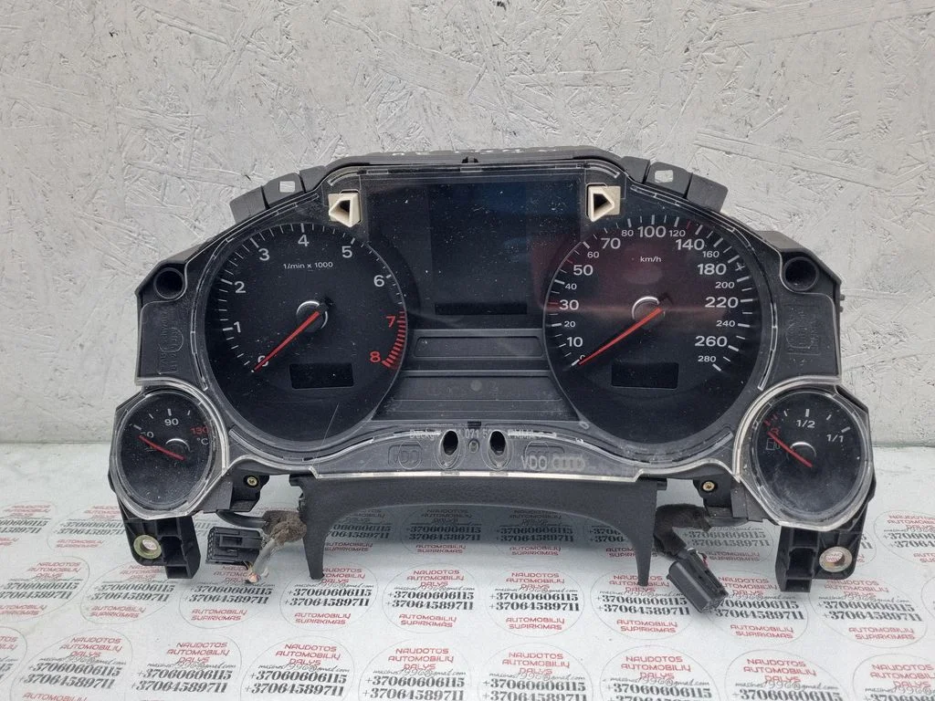 Speedometer (instrument cluster) – Audi A8 S8 D3 4E (2002-2009)