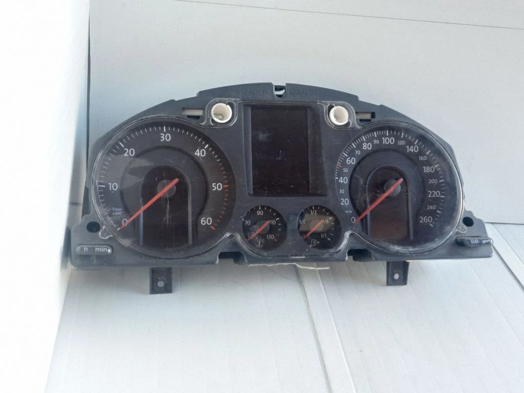Spidomeeter (näidikuplokk) 3C0920870G