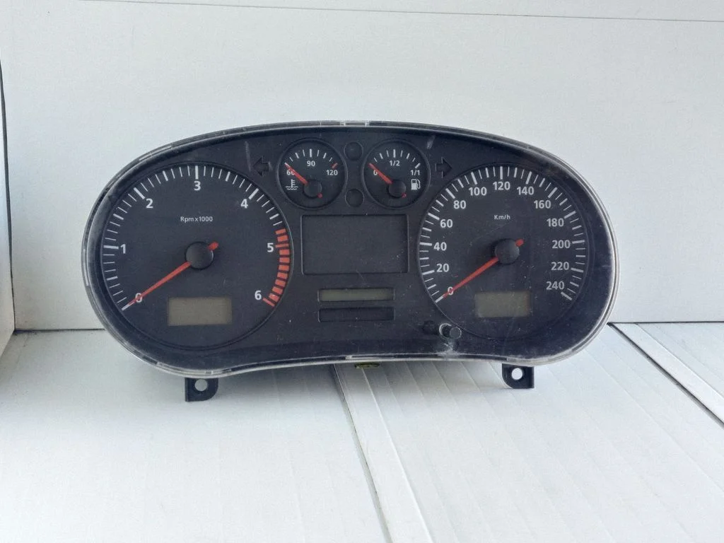 Speedometer (instrument cluster) 1M0919272H