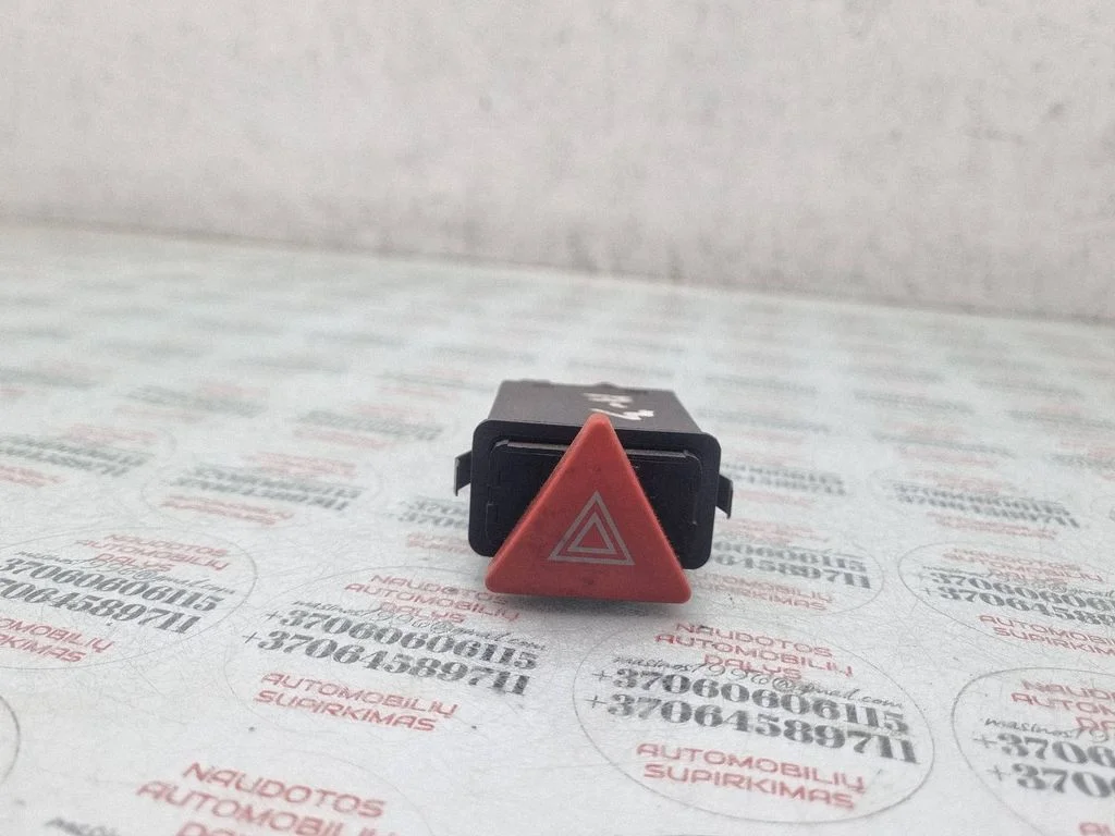 Ohutulede lüliti 8L0941509F
