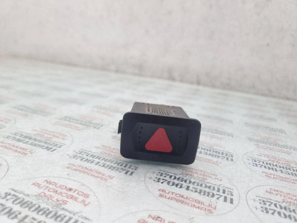 Hazard light switch 1J0953235A