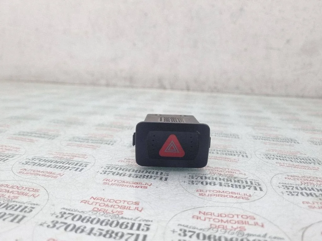 Hazard light switch 1J0953235A