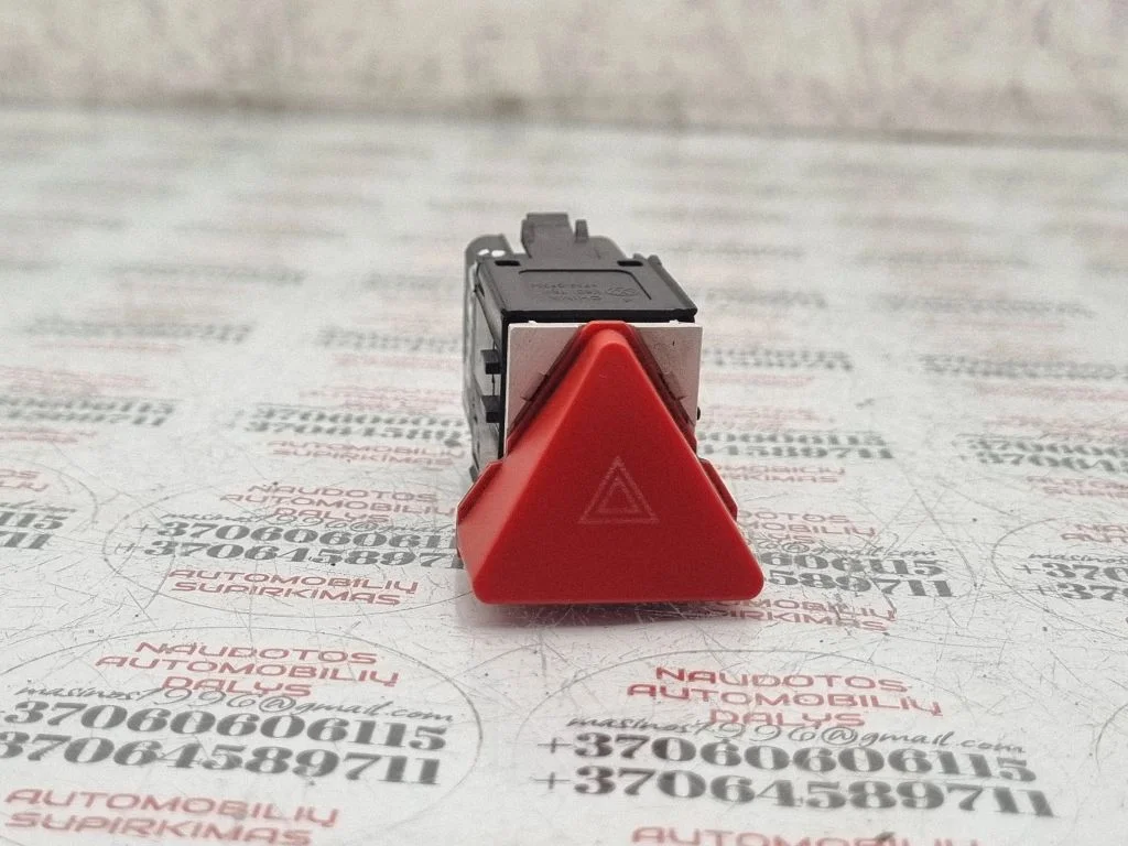 Hazard light switch – Volkswagen Touran I (2003-2010)