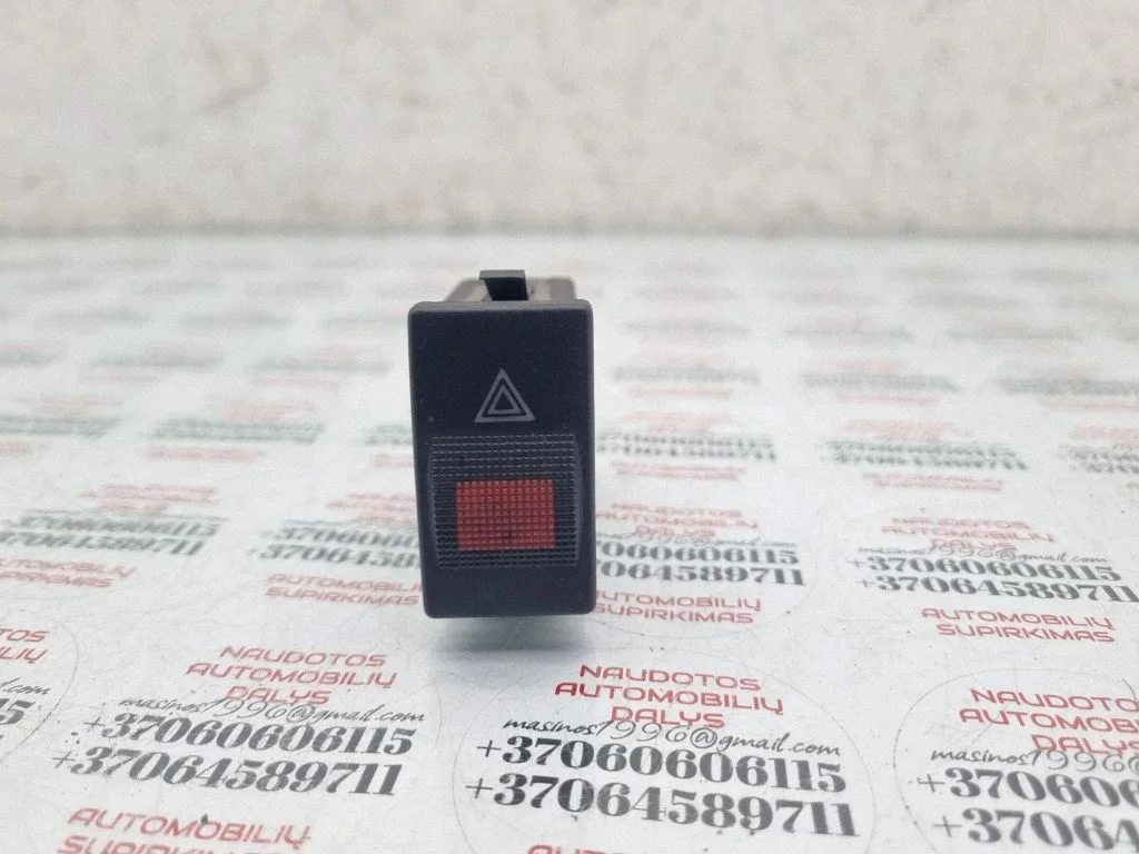 Hazard light switch 8D0941509C