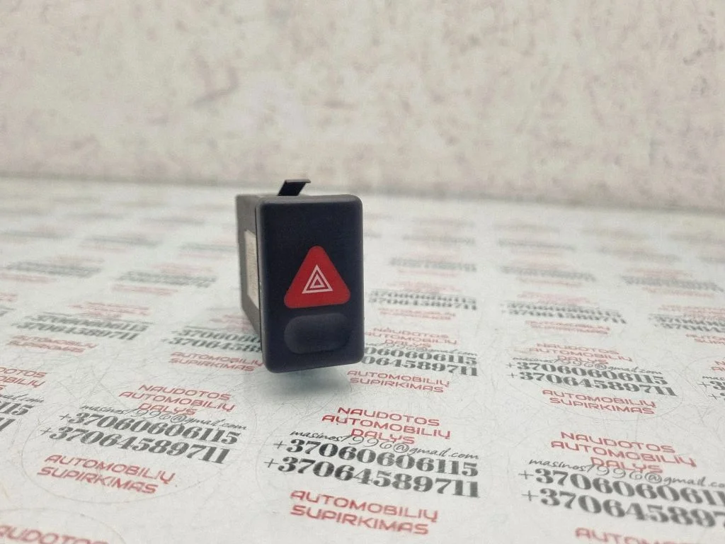 Hazard light switch 7M5953235A