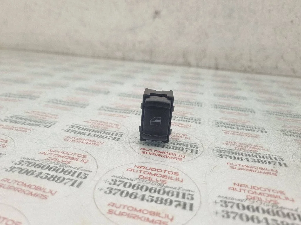 Elektrisko logu slēdzis 3B0959855B