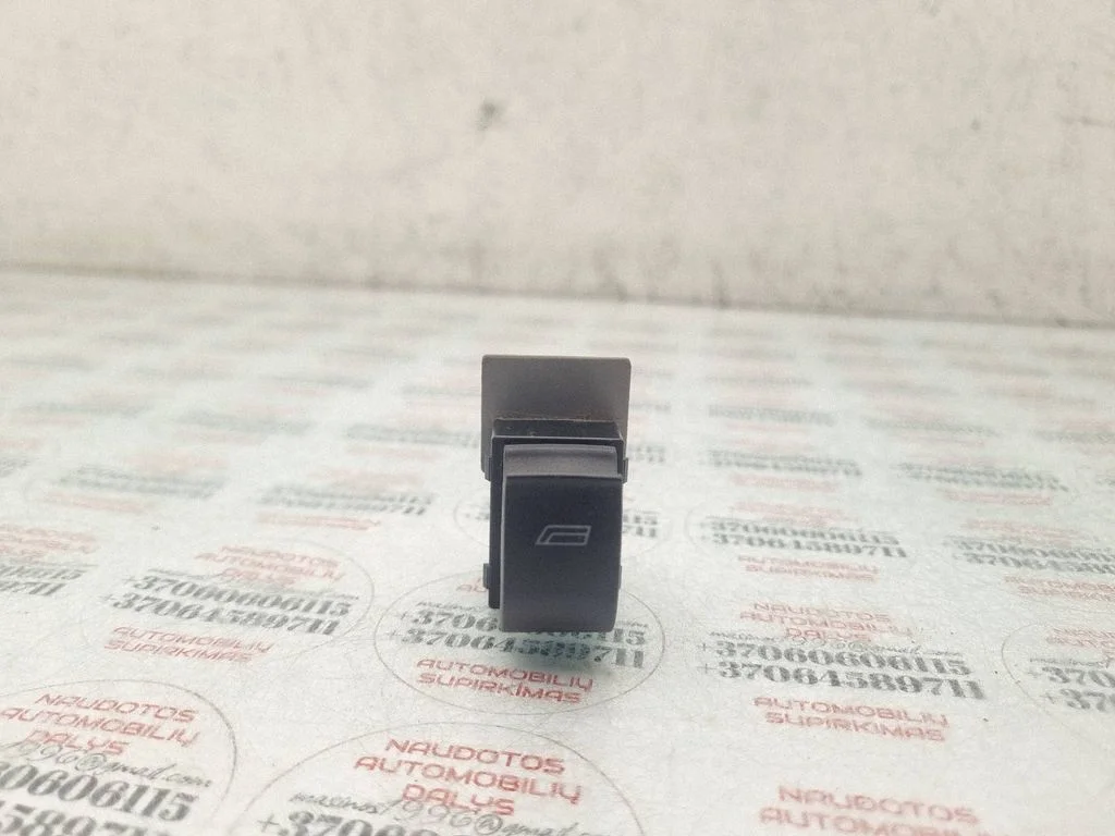 Elektrisko logu slēdzis 4B0959855