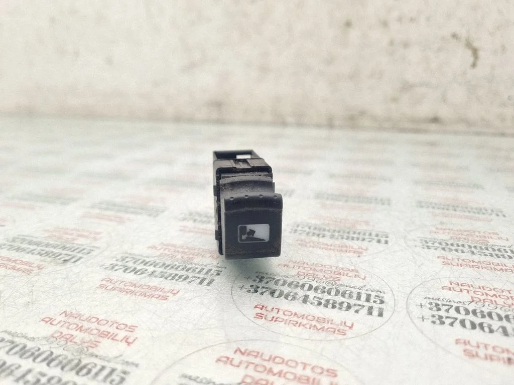 Electric window control switch – Volkswagen Sharan (2001-2010)