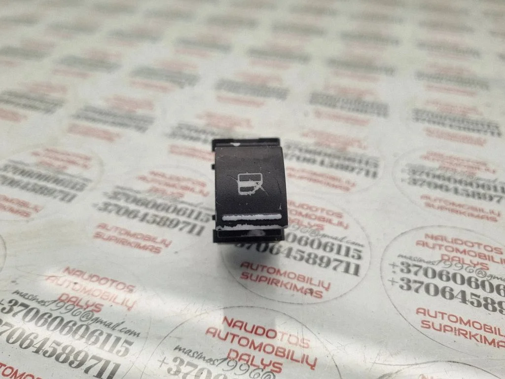 Elektrisko logu slēdzis 1F0959855