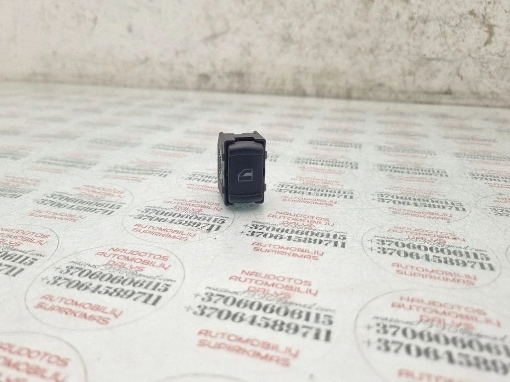 Elektrisko logu slēdzis 3B0959855B