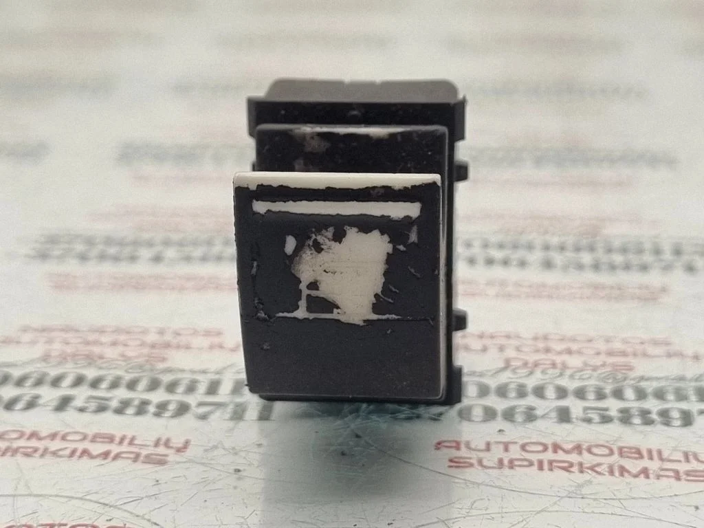 Elektrisko logu slēdzis 1F0959855