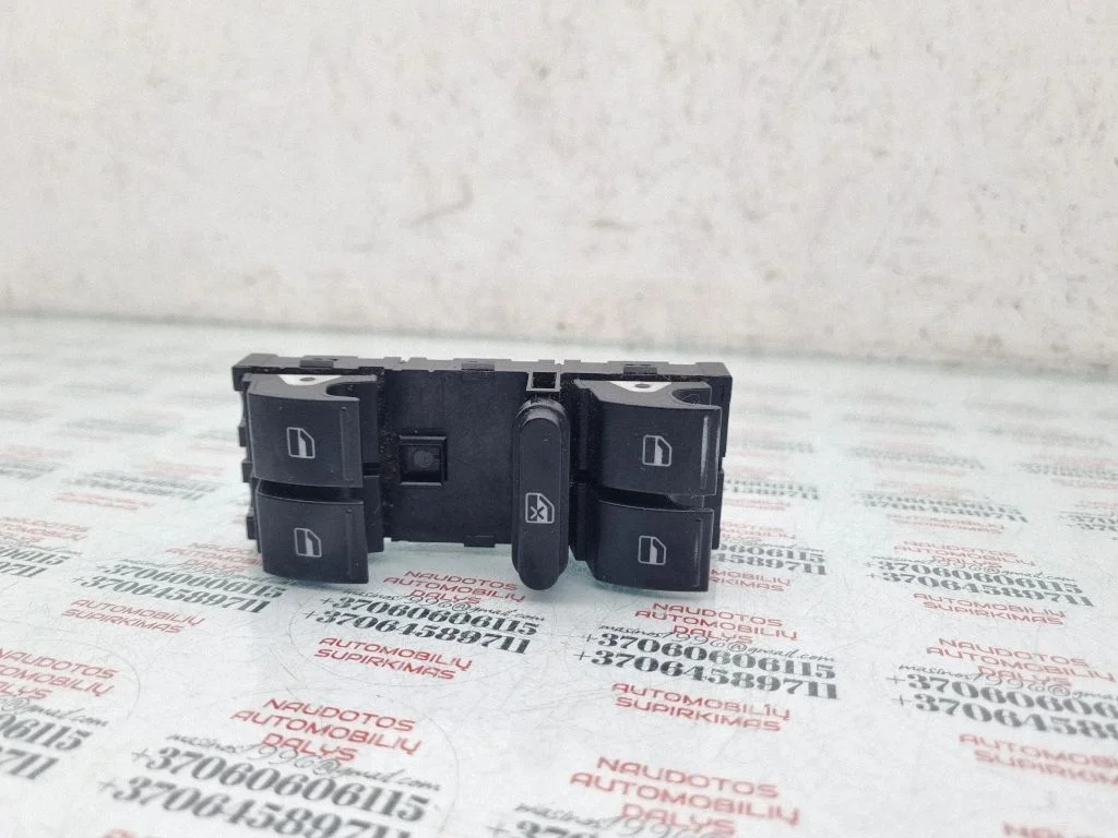 Electric window control switch – Volkswagen Touran II (2010-2016)