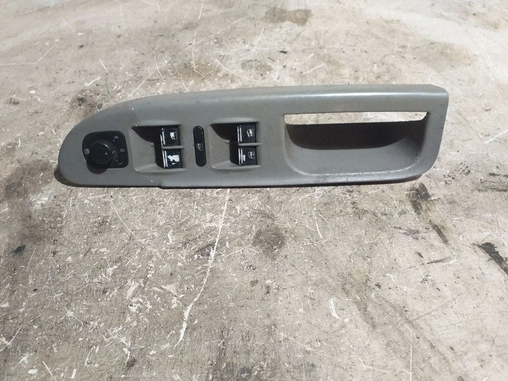 Electric window control switch 1K4959857