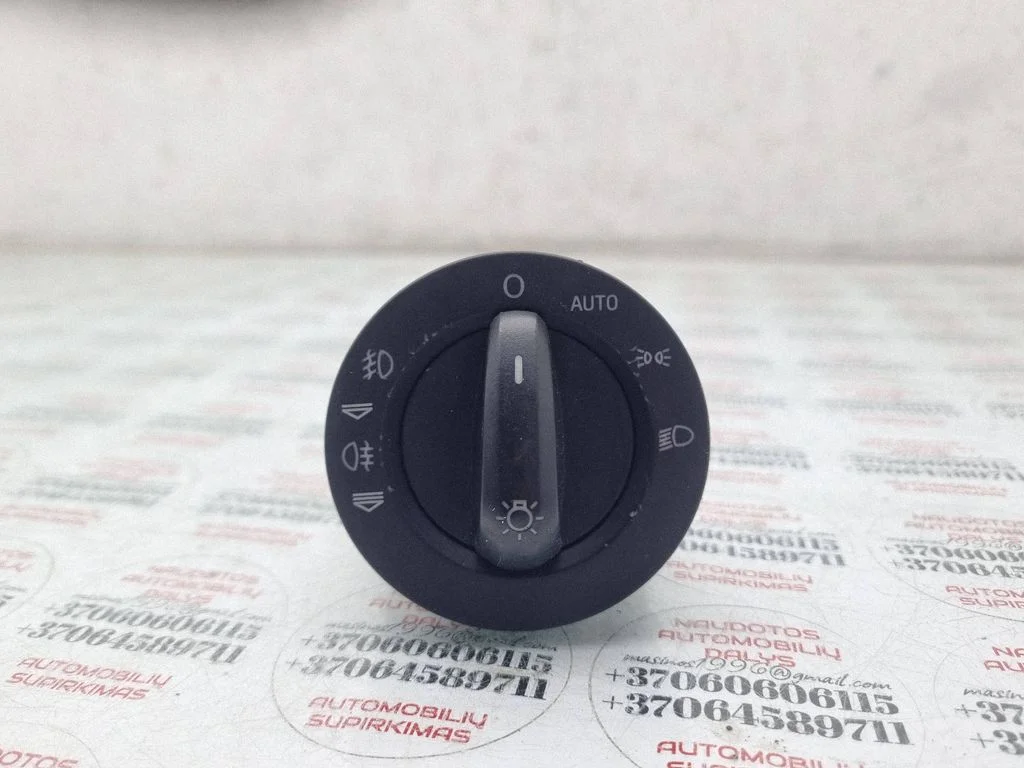 Light switch – Audi Q7 4L (2005-2015)