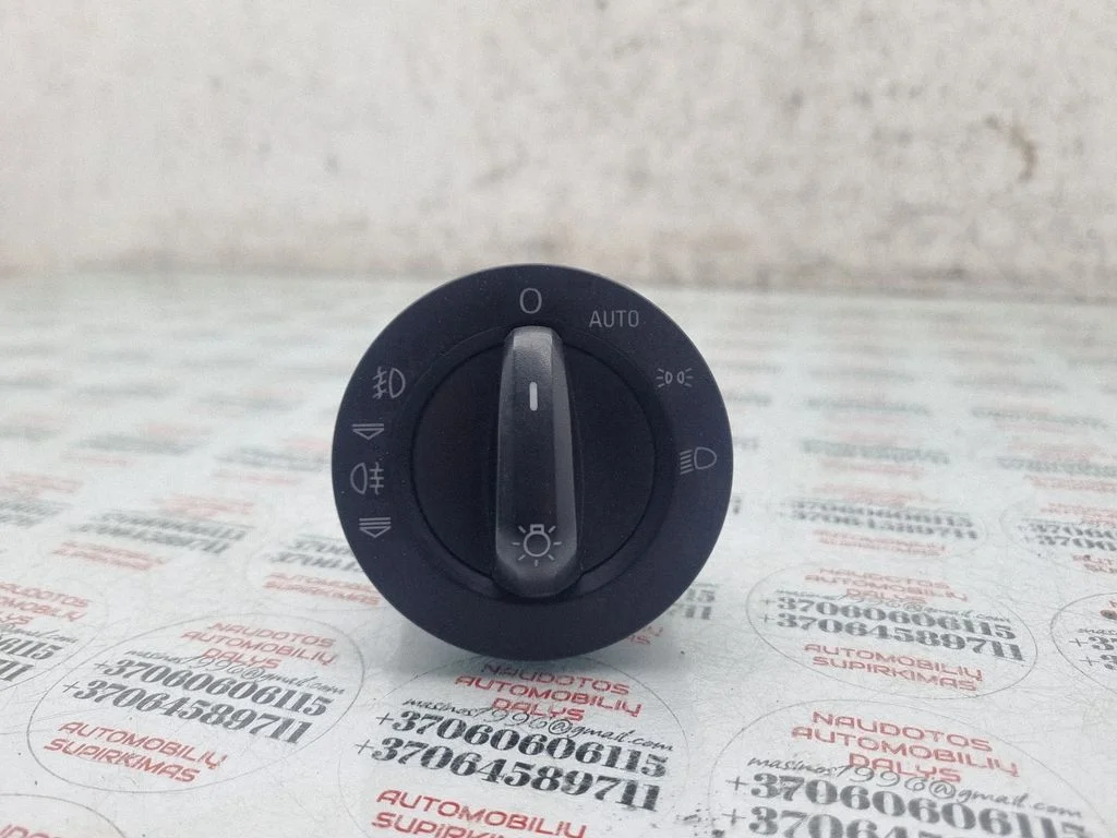 Light switch – Audi Q7 4L (2005-2015)