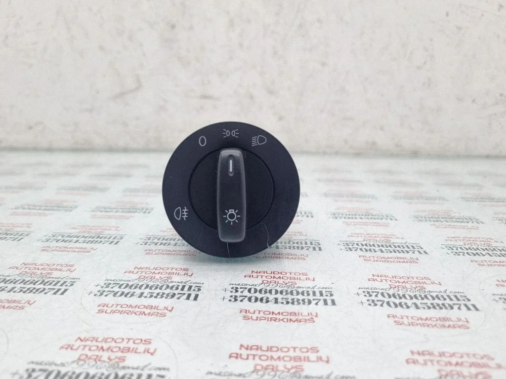 Light switch – Volkswagen Touran II (2010-2016)