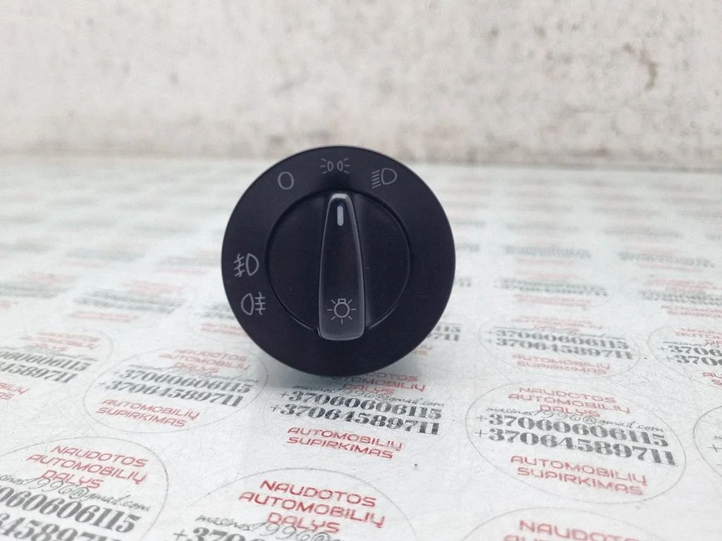 Light switch 1C0941531A