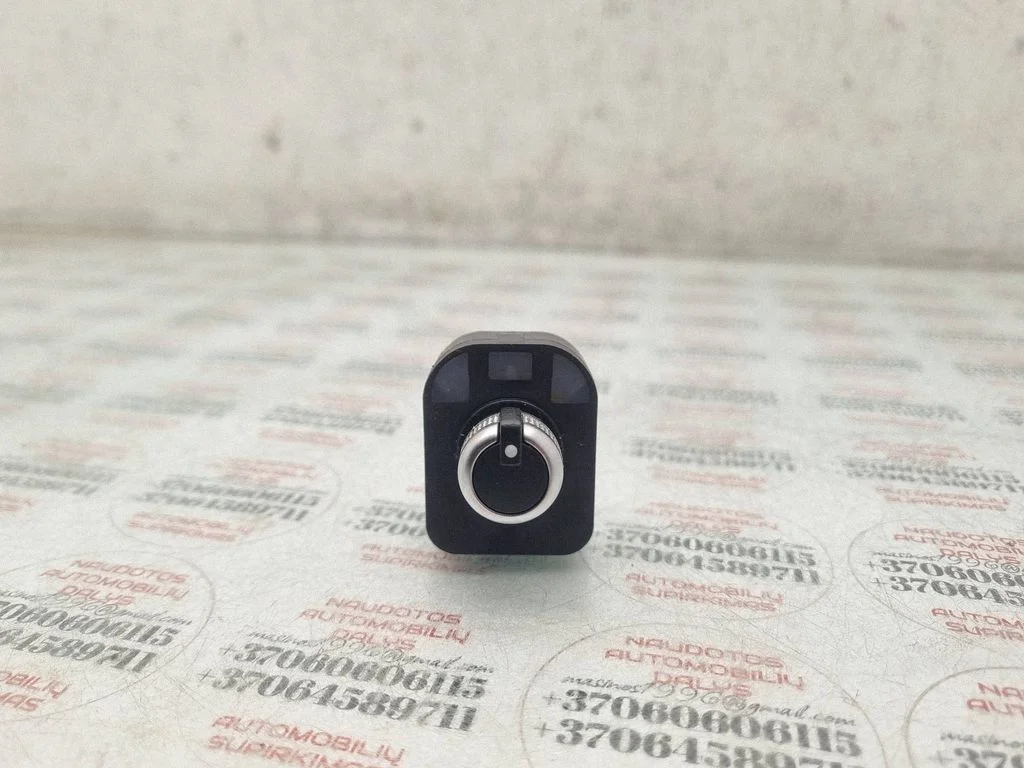 Wing mirror switch – Audi A6 Allroad C6 (2006-2011)