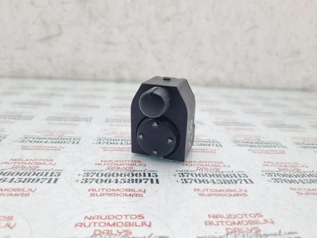 Wing mirror switch 8D0959565A