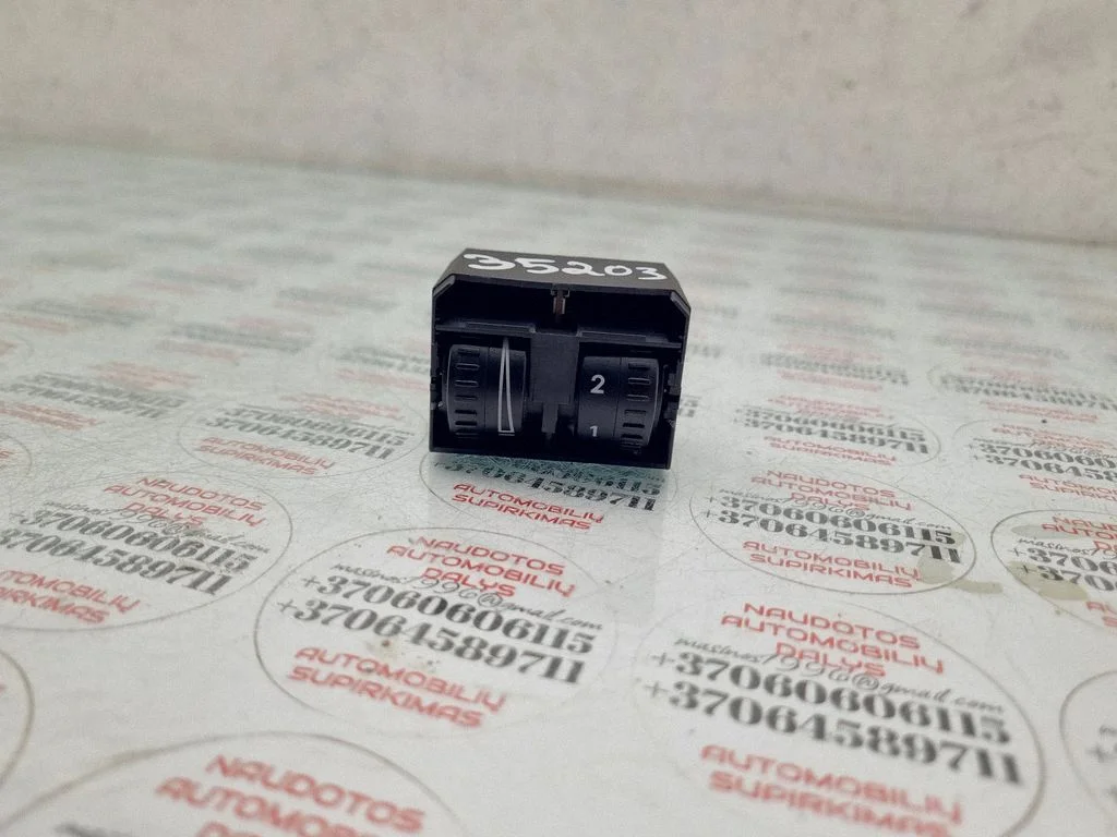 Headlight level height control switch – Volkswagen Touran I (2003-2010)