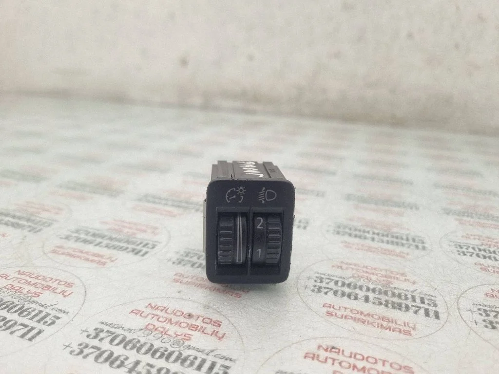 Headlight level height control switch – Volkswagen Passat CC (2008-2016)