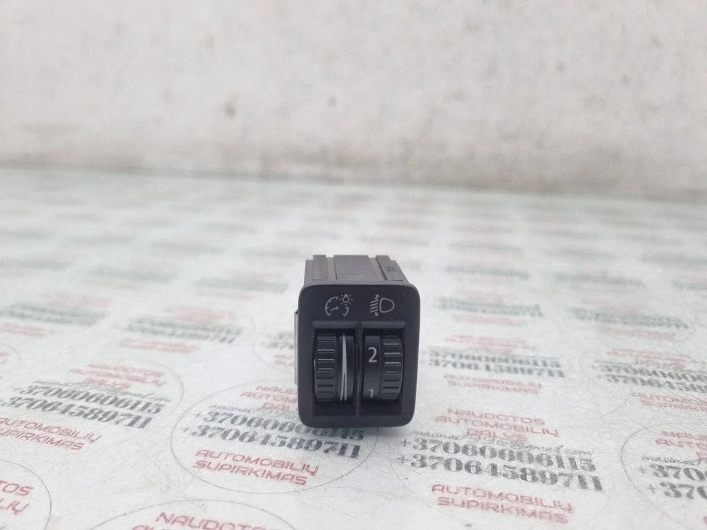 Headlight level height control switch – Volkswagen Passat CC (2008-2016)