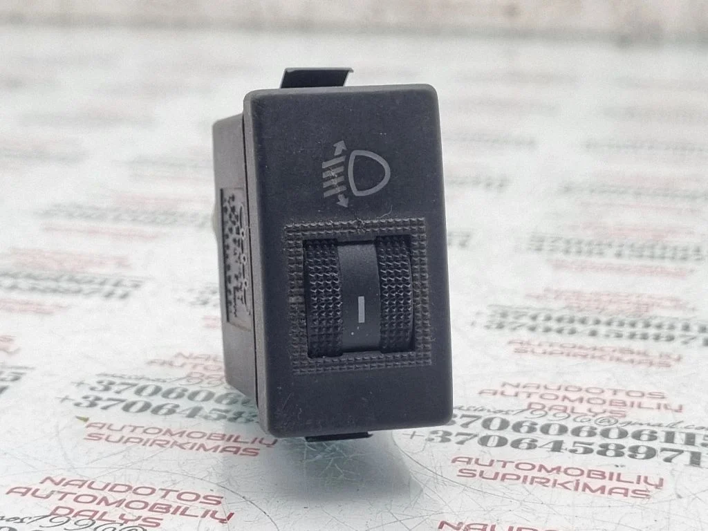 Headlight level height control switch – Audi A4 S4 B6 8E 8H (2001-2005)