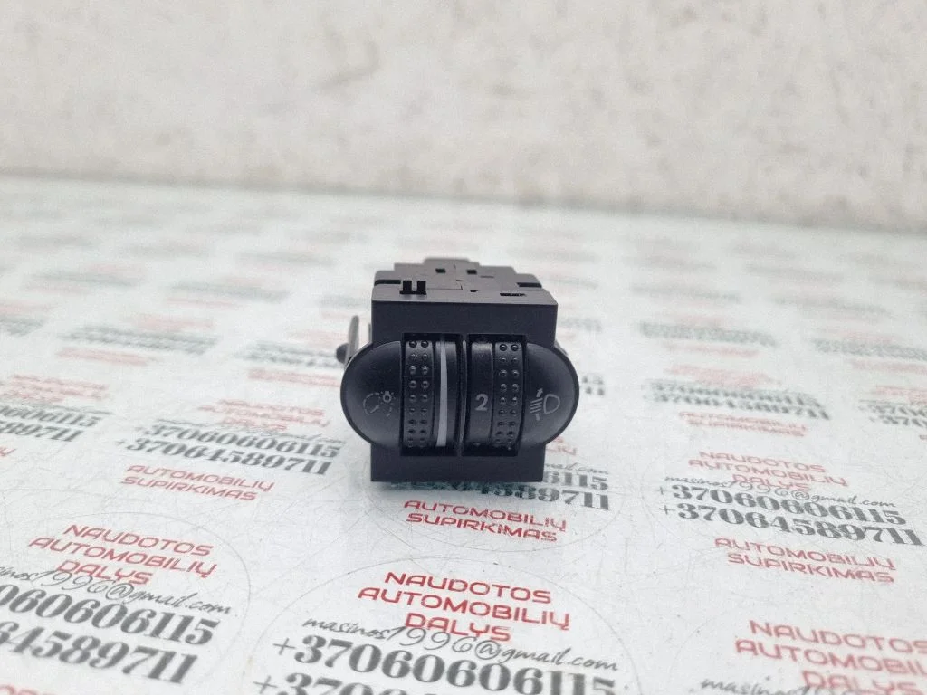 Headlight level height control switch – Volkswagen Passat B5 (1997-2000)