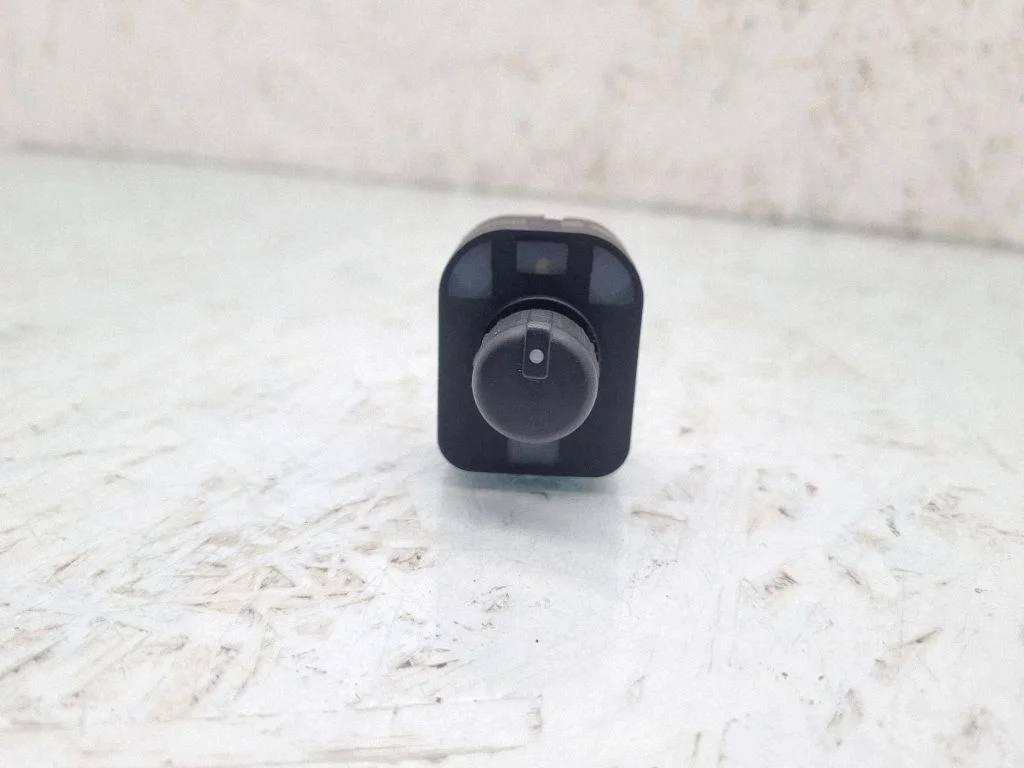Wing mirror switch – Audi A6 Allroad C6 (2006-2011)