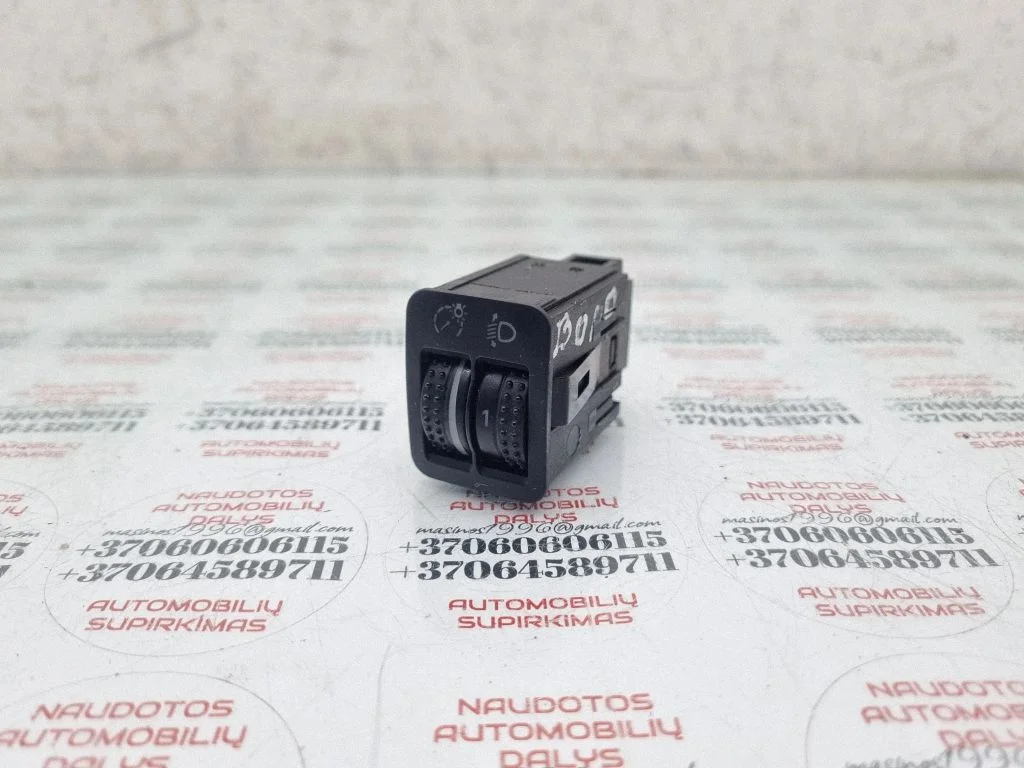 Headlight level height control switch – Volkswagen Bora (1998-2005)
