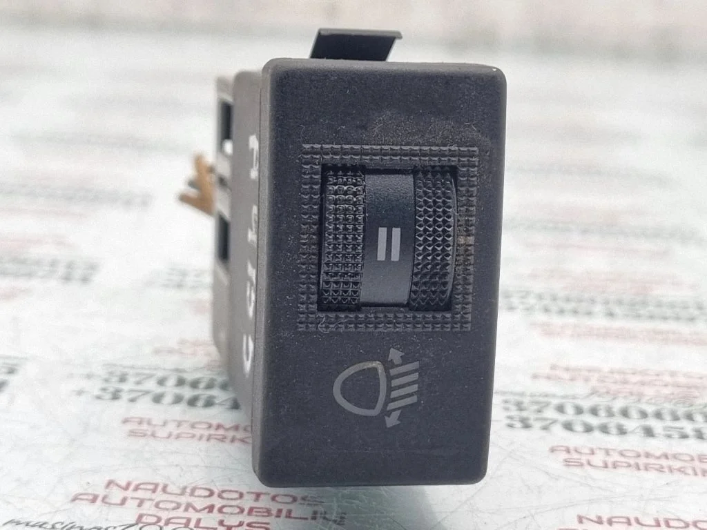 Headlight level height control switch – Audi A4 S4 B6 8E 8H (2001-2005)